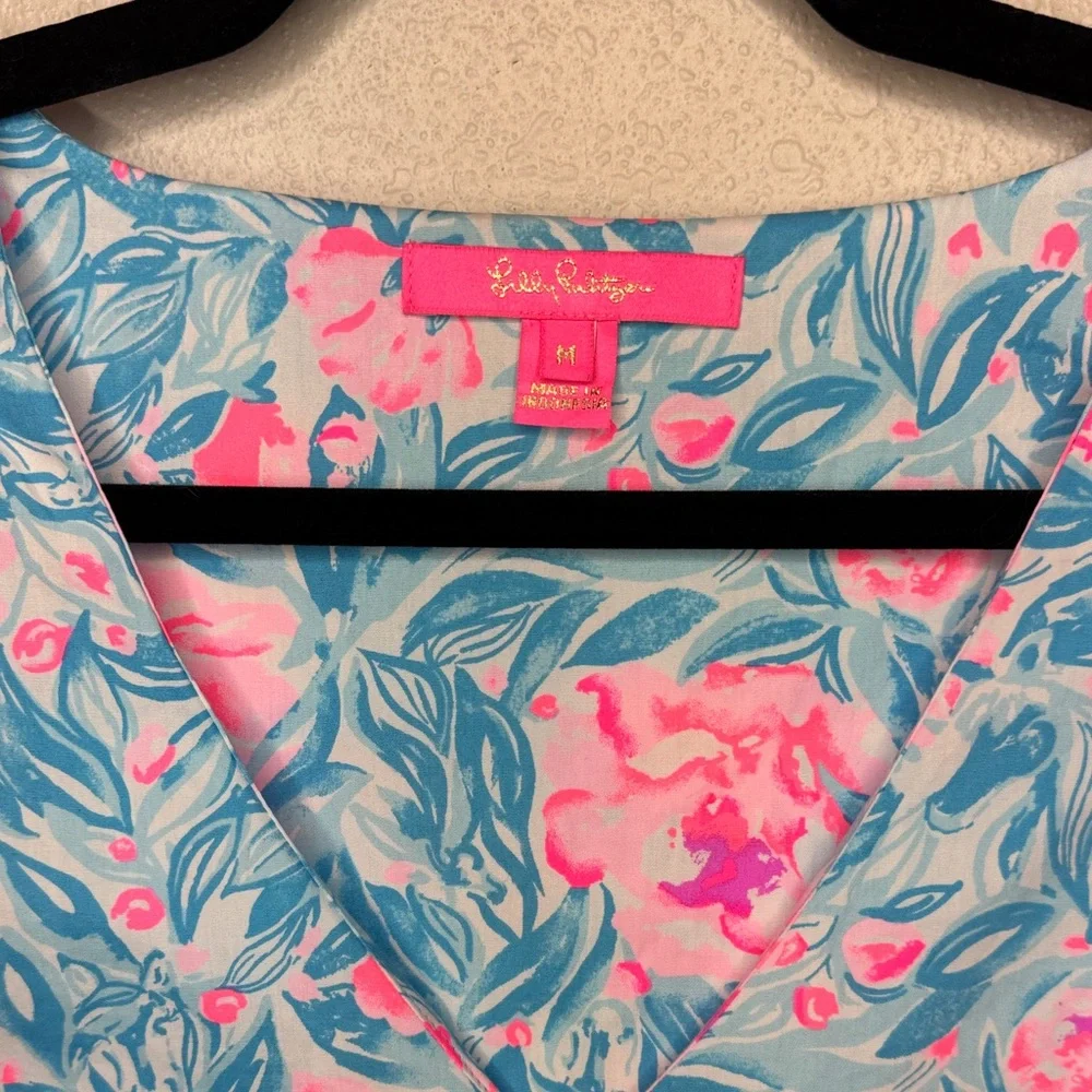 Lilly Pulitzer Ivee “Bondi Blue my Little Peony” Floral Puff Sleeve Cotton Vneck